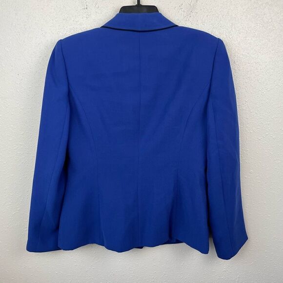 Sag Harbor Suits Blue Dress Jacket and Matching Slacks Size 10 EUC - Picture 4 of 11